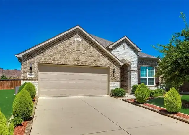 Property at 601 Elm Creek Dr, Lewisville, TX, 75056, 3 beds, 2 baths, [object Object]