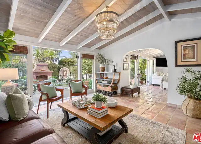Property at 213 Via Cordova, Newport Beach, CA, 92663, 4 beds, 3.5 baths, [object Object]