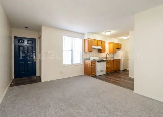 Property at 1903 E 24th Ave Unit 3, Hutchinson, KS, 67502, 1 bed, 1 bath, [object Object]