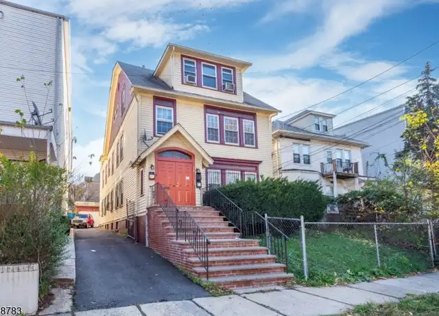 Property at 34 Cedar Ave, Newark, NJ, 07106, 2 beds, 1 bath, [object Object]