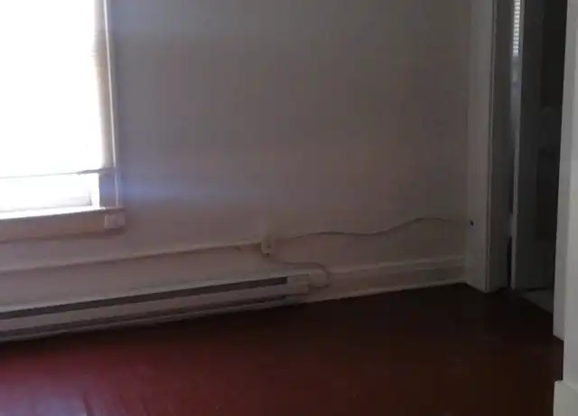 Property at 2233 S Preston St Unit 316, Louisville, KY, 40217, 0 beds, 1 bath, [object Object]