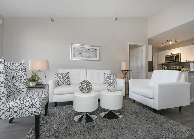 Property at Hawthorn at Oakhurst - 245 N Oakhurst Dr, Aurora, IL, 60504, 1 bed, 1 bath, [object Object]