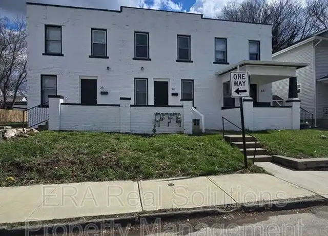 Property at 38 S Oakley Ave, Columbus, OH, 43204, 2 beds, 1 bath, [object Object]