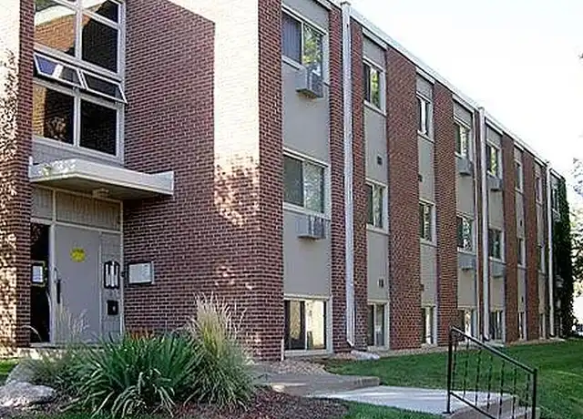 Property at 727 University Ave SE, Minneapolis, MN, 55414, 0 beds, 1 bath, [object Object]