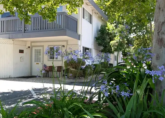 Property at Carmichael Apartments OLD - 5800 Engle Rd, Carmichael, CA, 95608, 1-2 bed, 1 bath, [object Object]