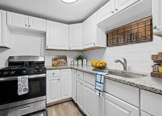 Property at Mayfair - Remodeled Units - Must See! - 1435 Jersey St, Denver, CO, 80220, 2 beds, 1 bath, [object Object]