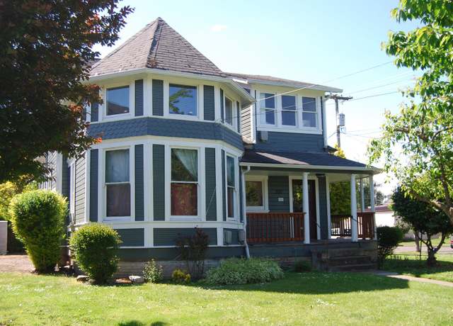 Photo of 307 SE Cowls St, McMinnville, OR 97128