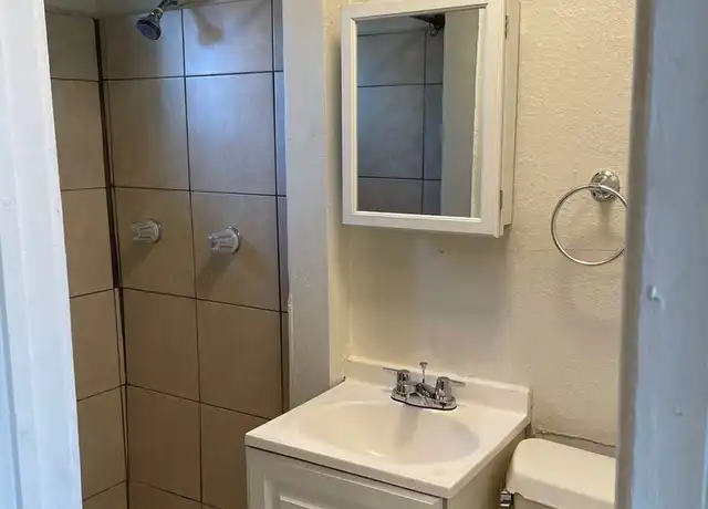 Property at 1846 E Washington St Unit 06, Phoenix, AZ, 85034, 0 beds, 1 bath, [object Object]