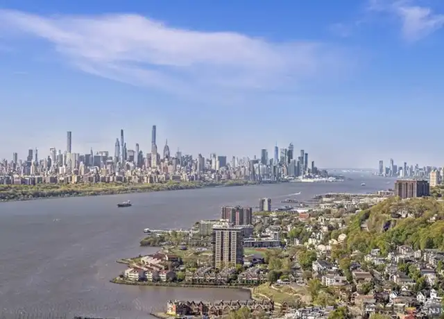 Property at 100 Old Palisade Rd #4009, Fort Lee, NJ, 07024, 1 bed, 1.5 baths, [object Object]