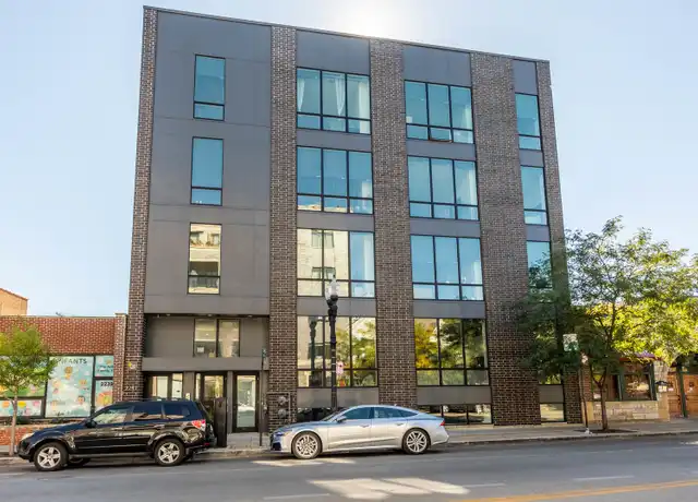 Property at 2247 W Lawrence Ave Unit 401, Chicago, IL, 60625, 3 beds, 2 baths, [object Object]