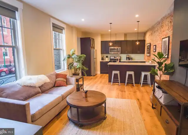 Property at 238 S 20th St Unit 101, Philadelphia, PA, 19103, 1 bed, 1 bath, [object Object]