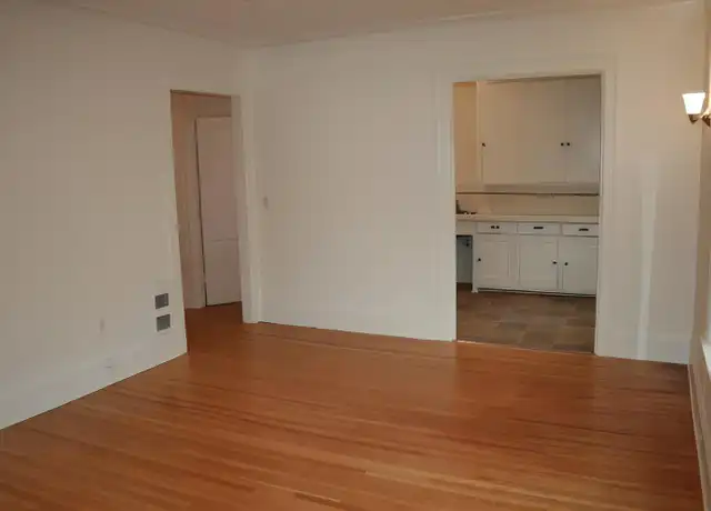 Property at 615 Bellevue Ave E, Seattle, WA, 98102, 1 bed, 1 bath, [object Object]