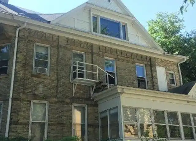 Property at 121 E Gilman St Unit 5, Madison, WI, 53703, 1 bed, 1 bath, [object Object]