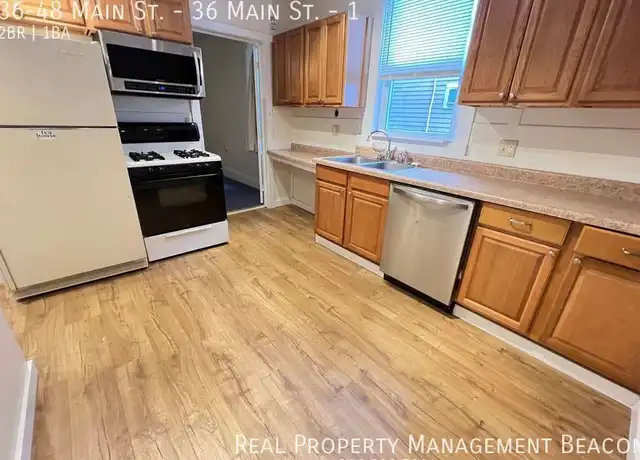 Property at 36-48 S Main St Unit 1, West Lebanon, NH, 03784, 2 beds, 1 bath, [object Object]