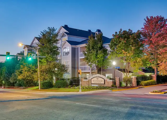Photo of 2399 Glen Echo Rd, Herndon, VA 20171