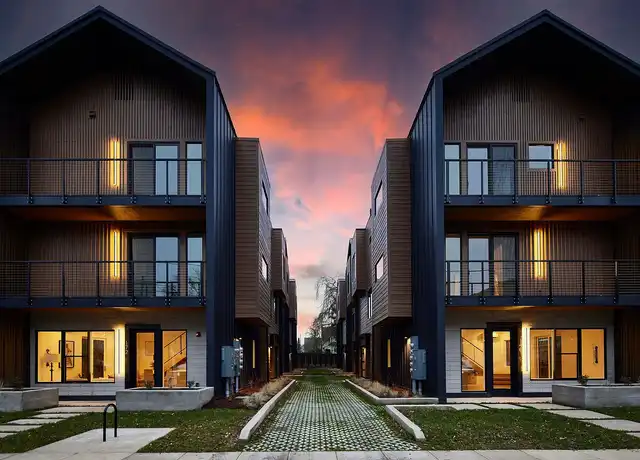 Property at 140 Sacramento Townhomes - 140 NE Sacramento St, Portland, OR, 97212, 3 beds, 3.5 baths, [object Object]