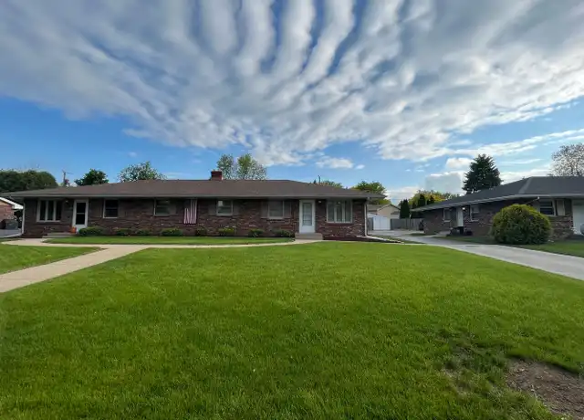 Property at 5509 Midvale Dr Unit 3, Rockford, IL, 61108, 1 bed, 1 bath, [object Object]