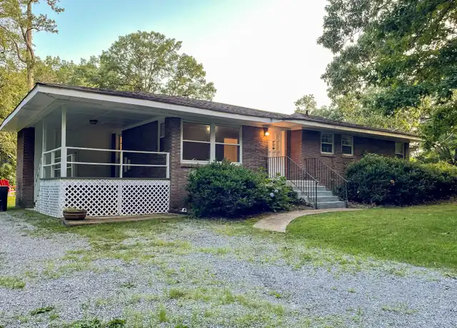 Property at 300 Rolling Way Unit 300, Signal Mountain, TN, 37377, 3 beds, 1.5 baths, [object Object]