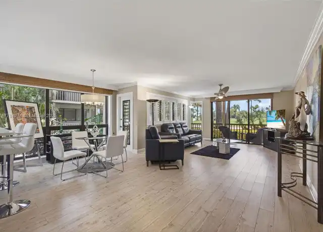 Property at 312 Brackenwood Cir, Palm Beach Gardens, FL, 33418, 2 beds, 2 baths, [object Object]