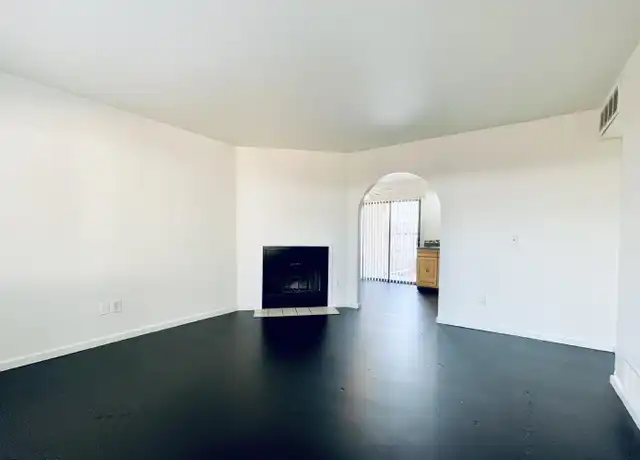 Property at 1028 E Hedrick Dr Unit 2, Tucson, AZ, 85719, 2 beds, 1 bath, [object Object]