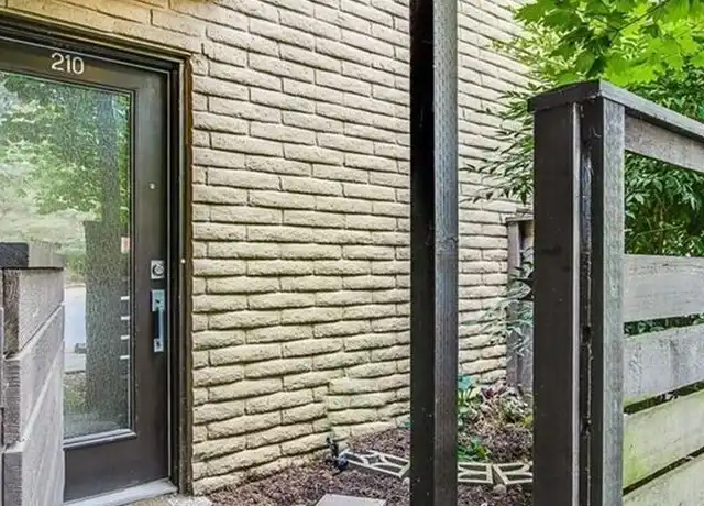 Property at 5220 42nd Ave S #210, Seattle, WA, 98118, 1 bed, 1 bath, [object Object]