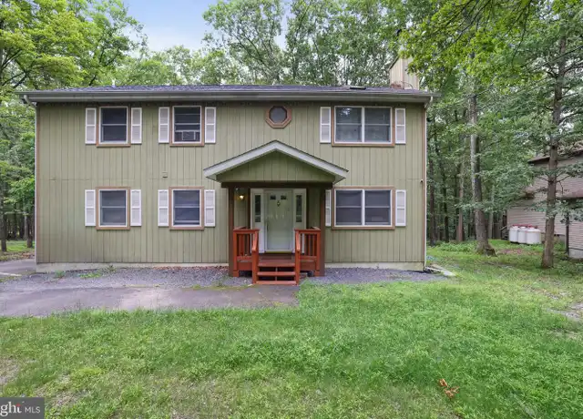 Property at 150 Rim Rd, East Stroudsburg, PA, 18302, 4 beds, 3 baths, [object Object]