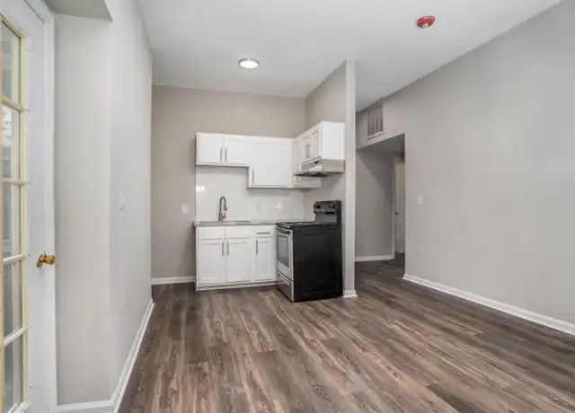 Property at 300 Goldsboro St E Unit Colonial 309, Wilson, NC, 27893, 2 beds, 1 bath, [object Object]