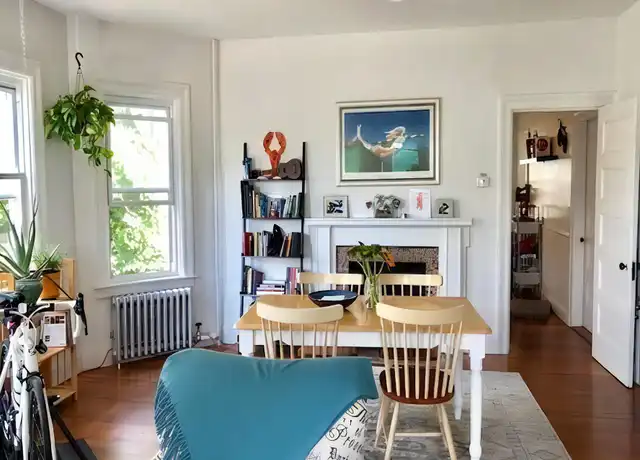Property at 254 Morris Ave Unit 2, Providence, RI, 02906, 2 beds, 1 bath, [object Object]