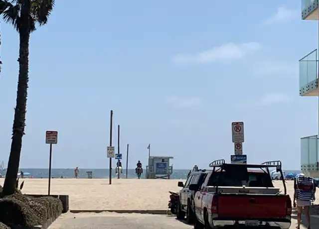 Property at 126 Driftwood St Unit 126 Magical, Marina Del Rey, CA, 90292, 1 bed, 1 bath, [object Object]