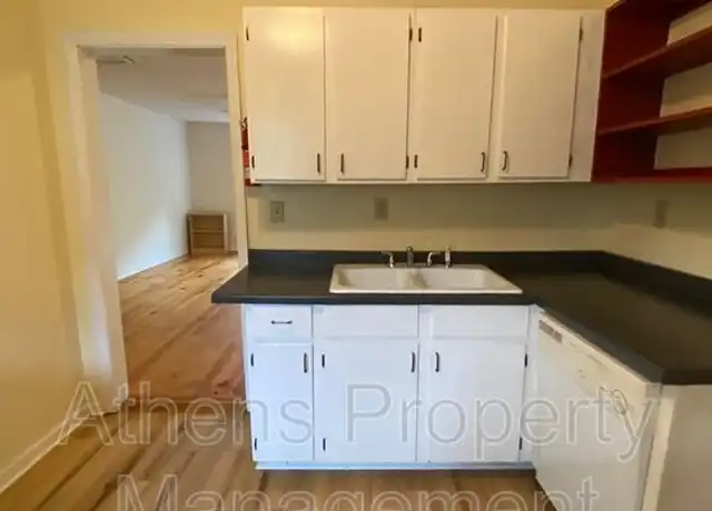 Property at 285 N Rocksprings St, Athens, GA, 30606, 2 beds, 1 bath, [object Object]