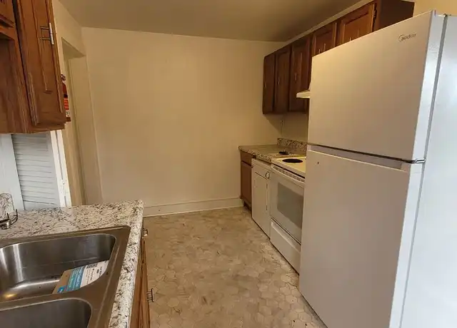 Property at 341 Indian Manor Dr Unit 2, Leesport, PA, 19533, 2 beds, 1 bath, [object Object]