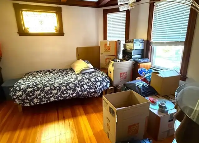 Property at 69 Goddard St Unit 1, Quincy, MA, 02169, 2 beds, 1 bath, [object Object]