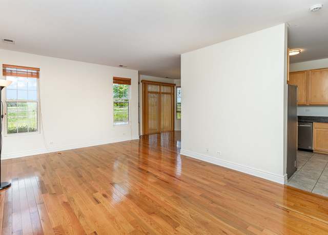 Photo of 593 Springbrook Trl N, Oswego, IL 60543