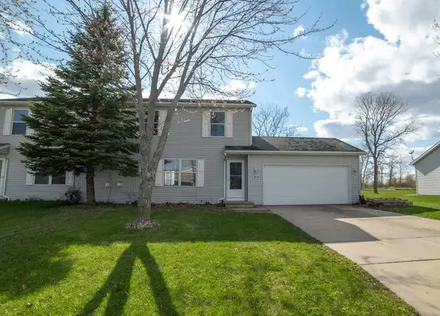 Property at 517 Steno Trl, Pulaski, WI, 54162, 3 beds, 1.5 baths, [object Object]