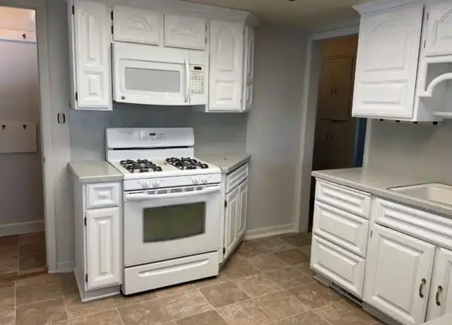 Property at 4024 Liberty Ave, Ogden, UT, 84403, 5 beds, 2 baths, [object Object]