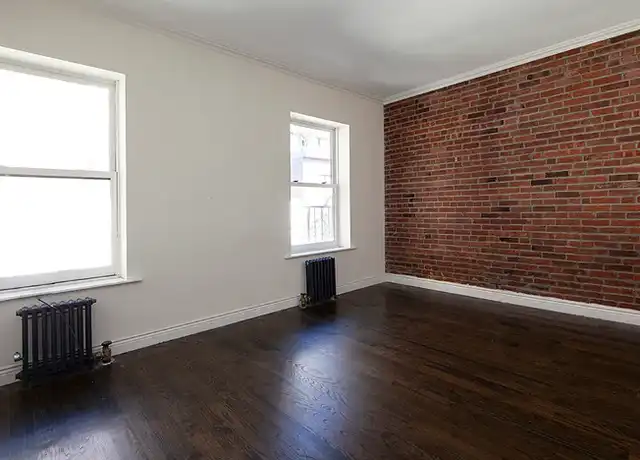 Property at 28 Jane St Unit 5C, New York, NY, 10014, 1 bed, 1 bath, [object Object]