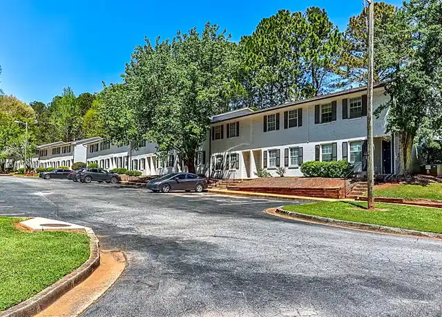 Property at 3501 Creekview Pl, Scottdale, GA, 30079, 2 beds, 1.5 baths, [object Object]
