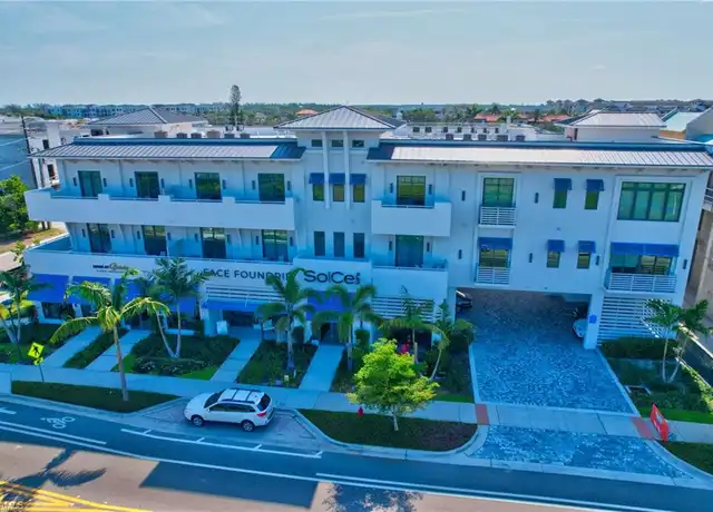 Property at 101 8th St S, Naples, FL, 34102, 2 beds, 2 baths, [object Object]