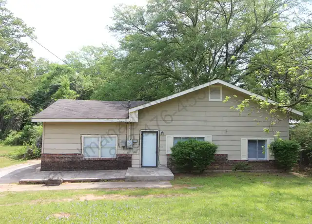 Property at 237 McCormick Ave, Birmingham, AL, 35215, 3 beds, 1 bath, [object Object]