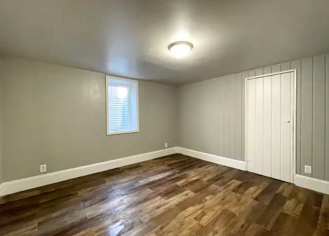 Property at 7600 Grand Ave S, Minneapolis, MN, 55423, 4 beds, 1 bath, [object Object]