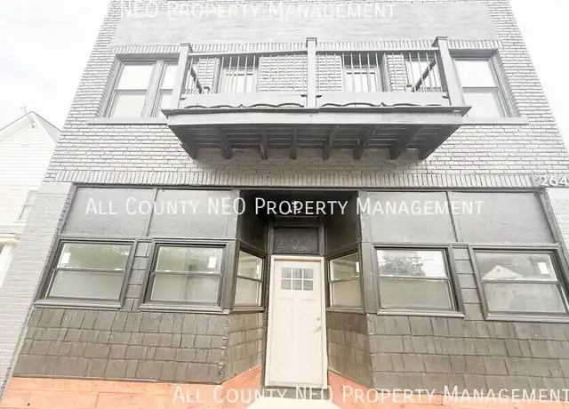 Property at 2649 E 110th St Unit 4, Cleveland, OH, 44104, 2 beds, 1 bath, [object Object]
