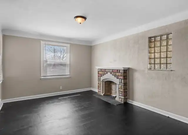 Property at 6755 Edison Ave, Saint Louis, MO, 63121, 2 beds, 2 baths, [object Object]