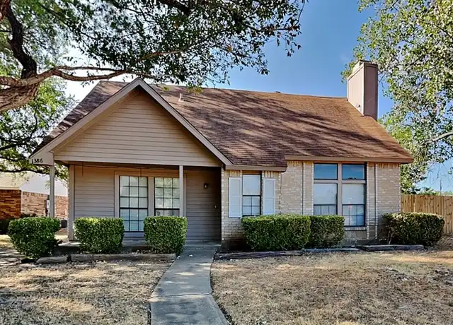 Property at 1386 Southridge Dr, Lancaster, TX, 75146, 3 beds, 2 baths, [object Object]