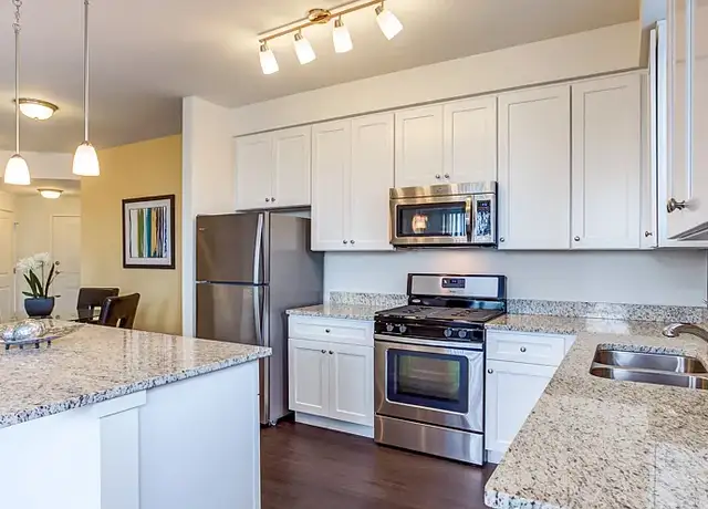 Photo of 9510 140th St, Orland Park, IL 60462
