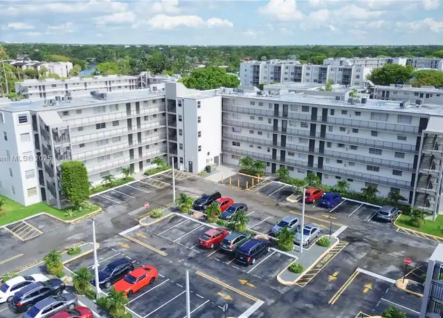 Property at 14165 SW 87th St Unit 404D, Miami, FL, 33183, 3 beds, 2 baths, [object Object]