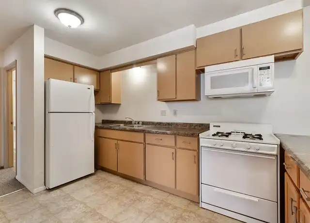 Property at Hickory Gardens - 825 N 22nd St, Milwaukee, WI, 53233, 2 beds, 1 bath, [object Object]