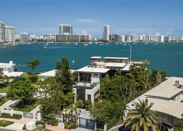 Property at 25 E Rivo Alto Dr, Miami Beach, FL, 33139, 7 beds, 7 baths, Contact for Price