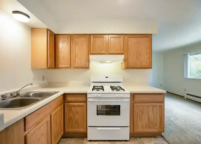 Property at Northeast Villas - 5290 3rd St NE, Minneapolis, MN, 55421, 1 bed, 1 bath, [object Object]