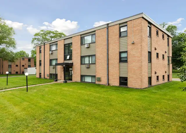 Property at Northeast Villas - 5290 3rd St NE, Minneapolis, MN, 55421, 1 bed, 1 bath, [object Object]