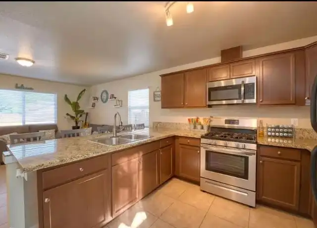 Property at 226 S 5th St, Patterson, CA, 95363, 2 beds, 2 baths, [object Object]